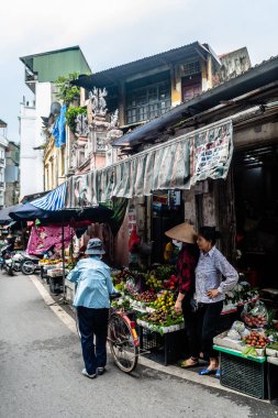 hanoi, vietnam. 4 Haziran 2023: Hanoi eski mahallesinde yerel işletme