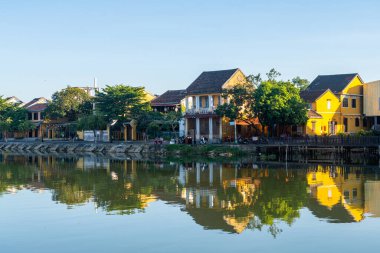 Hey, Vietnam 'da. 16 Haziran 2023: Eski bir kasaba, Vietnam 'ın sokak manzarası