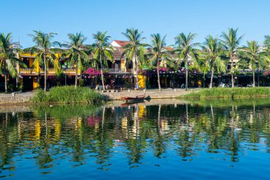 Hey, Vietnam 'da. 16 Haziran 2023: Eski bir kasaba, Vietnam 'ın sokak manzarası