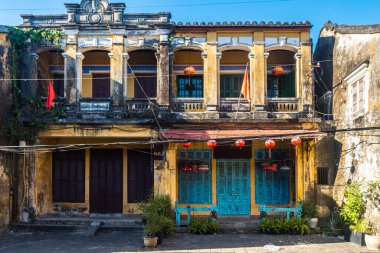 Hey, Vietnam 'da. 16 Haziran 2023: Eski bir kasaba, Vietnam 'ın sokak manzarası