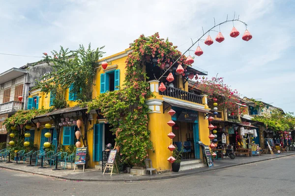 stock image hoi an, vietnam. 16th june, 2023: street view of hoi an old town, vietnam