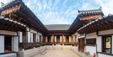 Güney Kore, Seul 'deki geleneksel Hanok köyü. 