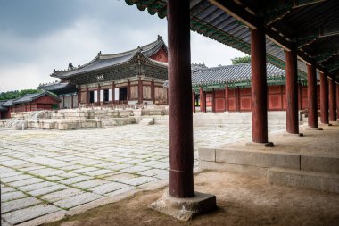 Seul, Güney Kore. 4 Temmuz 2023: Changdeoggung Sarayı Kompleksi