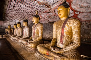 Dambulla kraliyet mağarasında, Sri Lanka