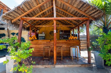 Arugam Körfezi, Sri Lanka. 20 Ağustos, 2023: Arugam Körfez Kasabası sörf kampı