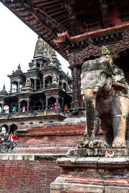 kathmandu, nepal. 25 Ağustos, 2023: Kathmandu eski kasabasının sokak manzarası, Nepal