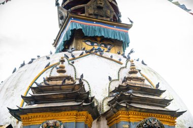 kathmandu, nepal. 25 Ağustos, 2023: Kathmandu Meydanı 'nda Nepal stili stupa 