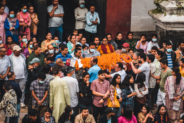kathmandu, nepal. 25th august, 2023: cremation ceremony at pashupatinath temple, kathmandu
