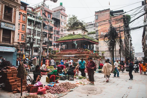 カトマンズ ネパール 2023年8月25日 カトマンズ旧市街のストリートビュー — ストック写真