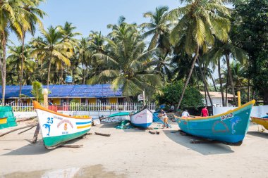 Palolem, Hindistan. 2 Kasım 2023: Güneşli bir günde Palolem Plajı