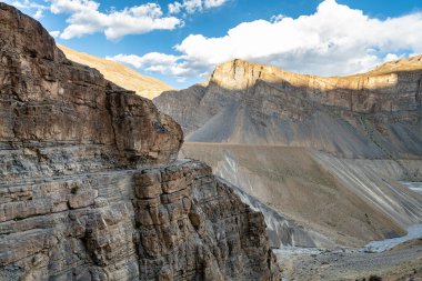 Hindistan 'ın Spiti Vadisi manzarası