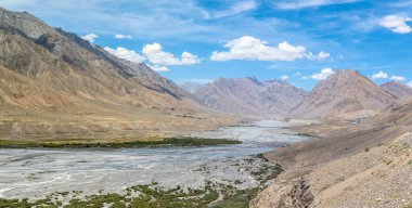 Hindistan, Spiti Vadisi 'ndeki Kee Manastırı manzarası