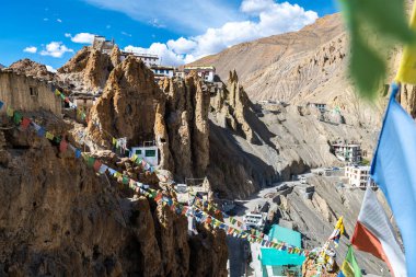 Hindistan, Spiti Vadisi 'ndeki kaza kasabasının manzarası