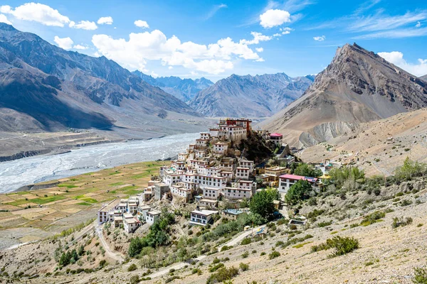 Hindistan, Spiti Vadisi 'ndeki Kee Manastırı manzarası