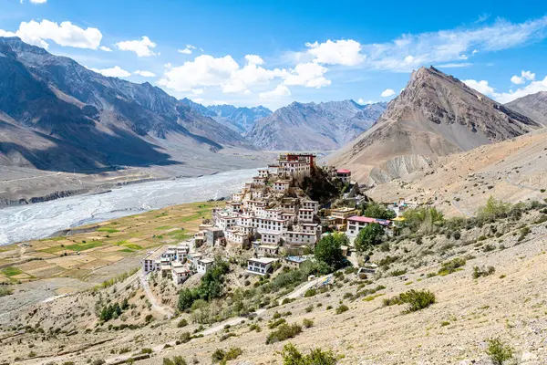 Hindistan, Spiti Vadisi 'ndeki Kee Manastırı manzarası