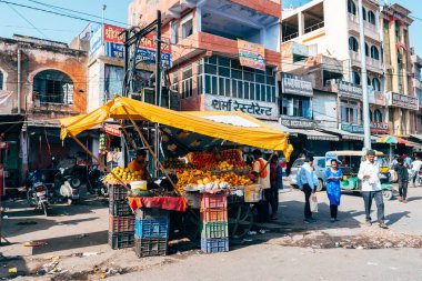 Jaipur, Hindistan. 5 Ekim 2023: Jaipur şehri sokak manzarası, Hindistan