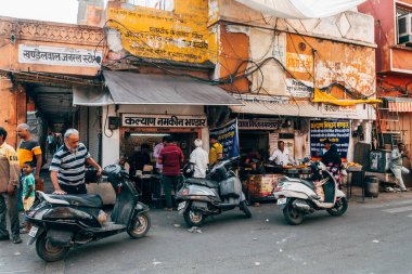 Jaipur, Hindistan. 5 Ekim 2023: Jaipur şehri sokak manzarası, Hindistan