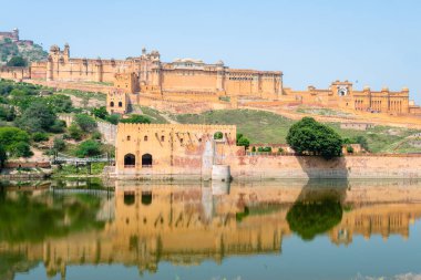 Jaipur, Hindistan 'daki kehribar kalesinin manzarası