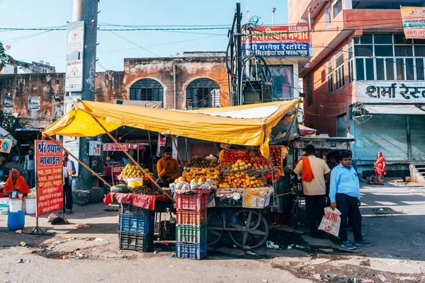 Jaipur, Hindistan. 5 Ekim 2023: Jaipur şehri sokak manzarası, Hindistan