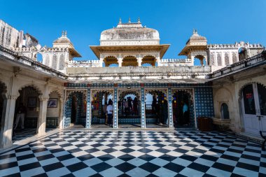 Udaipur, Hindistan. 15 Ekim 2023: Udaipur şehir sarayı, Hindistan