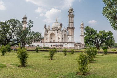 Bibi ka maqbara 'nın manzarası, tac mahal' e çok benzeyen bir saray Aurangabad, Hindistan