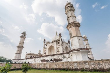 Bibi ka maqbara 'nın manzarası, tac mahal' e çok benzeyen bir saray Aurangabad, Hindistan