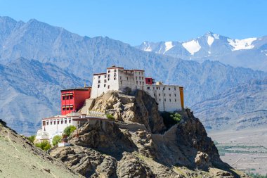 Leh, Hindistan 'daki Thikse Gompa Manastırı manzarası