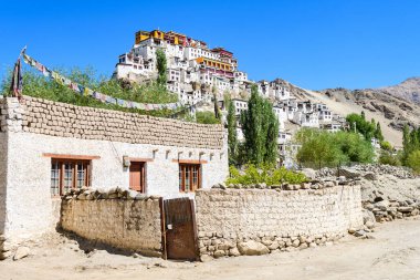 Leh, Hindistan 'daki Thikse Gompa Manastırı manzarası