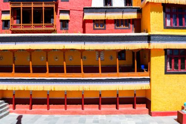 Leh, Hindistan 'daki Thikse Gompa Manastırı manzarası