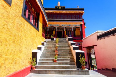 Leh, Hindistan 'daki Thikse Gompa Manastırı manzarası
