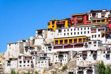 Leh, Hindistan 'daki Thikse Gompa Manastırı manzarası