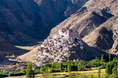 Hindistan, Leh Ladakh bölgesindeki Thikse Manastırı manzarası
