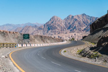 Hindistan 'ın Leh ladakh bölgesindeki Lamayuru köyünün manzarası