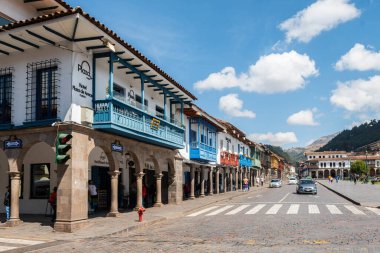 Ucusco, Peru. 5 Ekim 2022: Cucco Inka kasabasının sokak manzarası, Peru