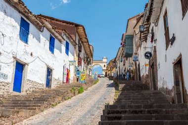 Ucusco, Peru. 5 Ekim 2022: Cucco Inka kasabasının sokak manzarası, Peru