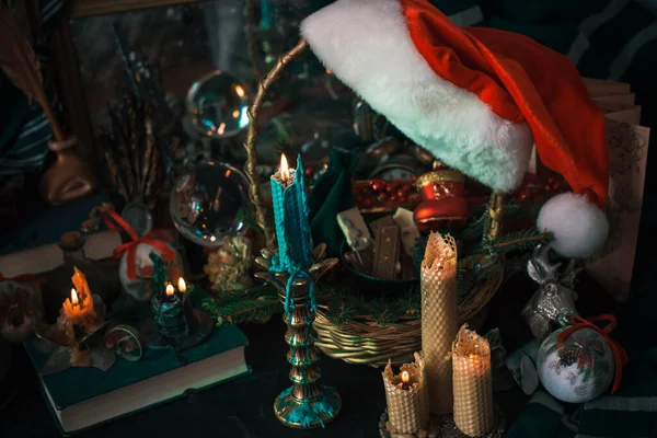 Έννοια Της Χριστουγεννιάτικης Ατμόσφαιρας Μαντεία Προβλέψεις Της Μοίρας Μαγική Μπάλα — Φωτογραφία Αρχείου