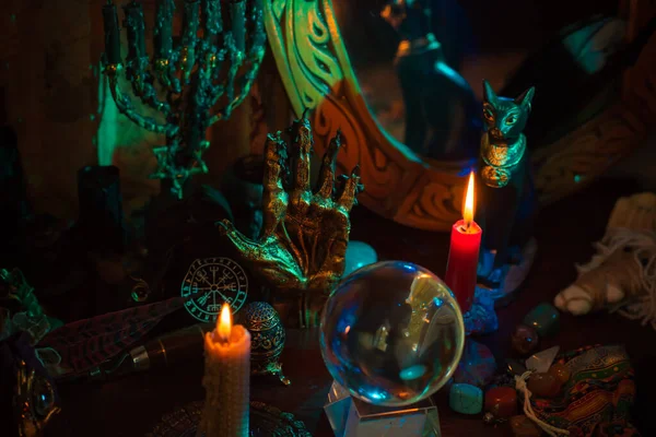 Cadı Sunağı Falcılık Kavramı Kader Kehanetleri Mum Büyüsü Cadı Unsurları — Stok fotoğraf