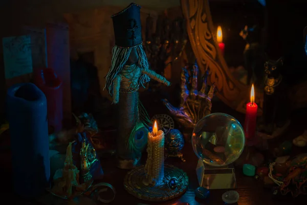 Ołtarz Czarownicy Koncepcja Wróżenia Przewidywania Losu Magii Świec Wicca Elementów — Zdjęcie stockowe
