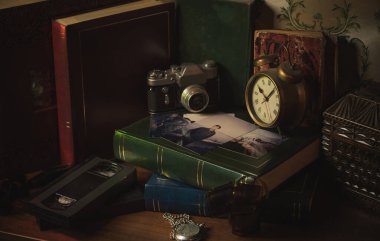 Atmosfer 90 'lar-80' ler-70 'ler, estetik eski fotoğraf albümleri, eski moda eğilimleri 