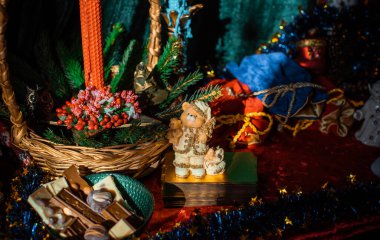 Mistik tatil atmosferi, Xmas estetiği, olumlu kış havası, ev dekorasyonu.