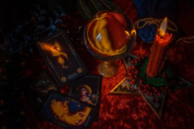 Noel kehaneti kavramı, tarot kartları ve diğer sihirler. Avrupa, Ukrayna. Kiev 31 Aralık: İllüstrasyon Editörü 