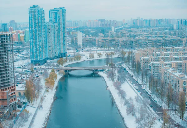  Avrupa manzara manzarası, Kyiv şehir manzarası nehir ve binalar