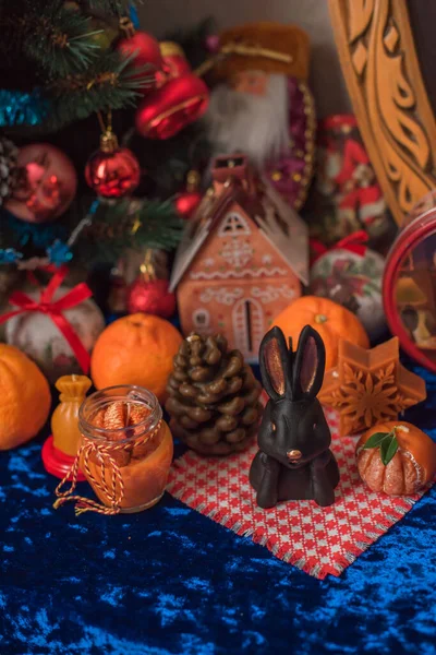 Winterliche Weihnachtsfeiertage Dekoration Von Kerzen Und Anderen Dingen Hause Details — Stockfoto