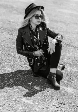 Grunge style, 90-80x trends clothes collection. Woman in black leather jacket. Fashion illustration for magazine