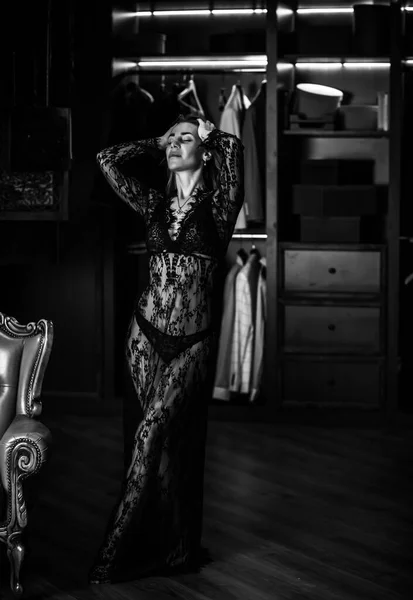 Atrakcyjna Europejka Czarującej Sukience Kobieca Elegancka Seksowna Szafa Detale Ilustracja — Zdjęcie stockowe