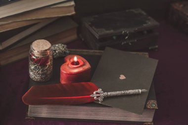 Bir aşk, eş, eş ya da ilişki için fal ve sihir ayini  