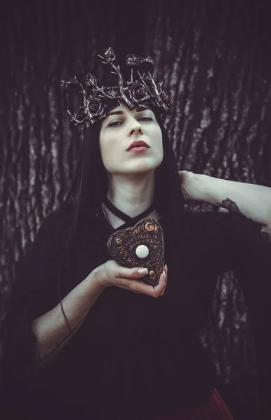 Hexenlook Gothic Frau Mit Einem Magischen Zeug Konzept Der Wahrsagerei — Stockfoto