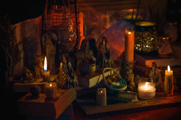 Stock image Illustration of witch altar. Concept of destiny and prediction. Magic and energy, wicca and pagan stuff. Alternative healing medicine 