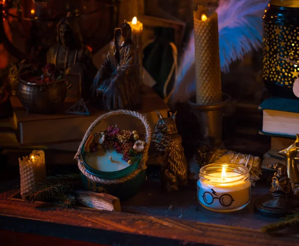 Magisk Scene Esoterisk Wicca Koncept Spådomskunst Hekse Ting Bord - Stock-foto