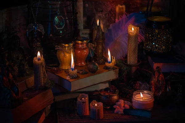 Magisk Scene Esoterisk Wicca Koncept Spådomskunst Hekse Ting Bord - Stock-foto